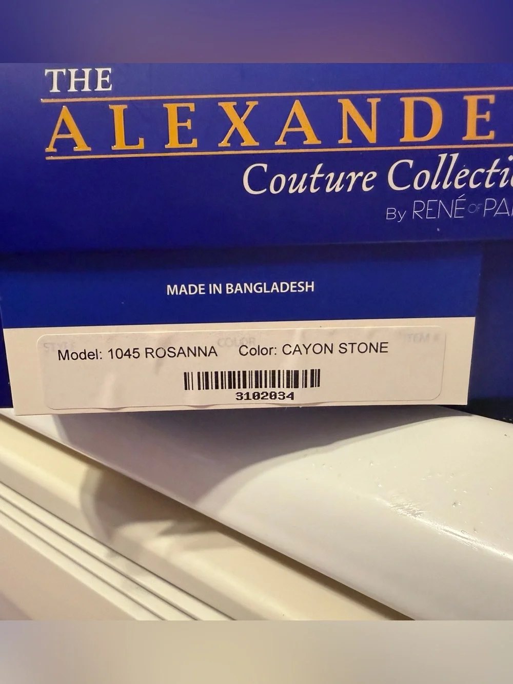 Rosanna Wig Alexander Collection Cayon Stone